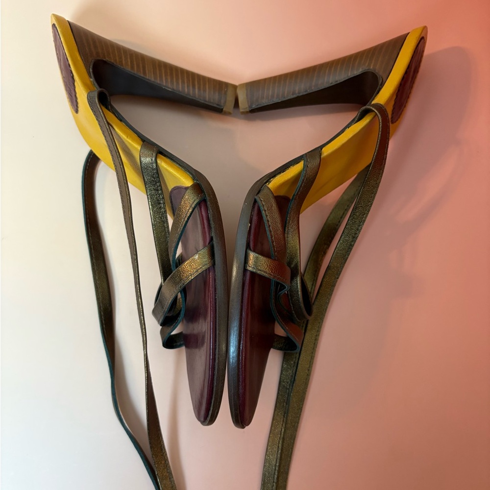 Max Mara Strappy Cone-Heel Sandals - Picture 6 of 7